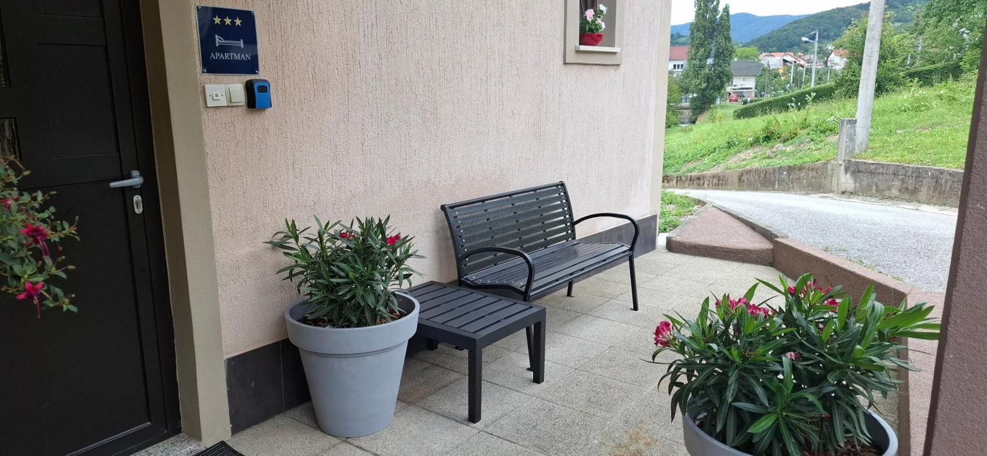 Apartman Folka Free Parking Zagrzeb Zewnętrze zdjęcie